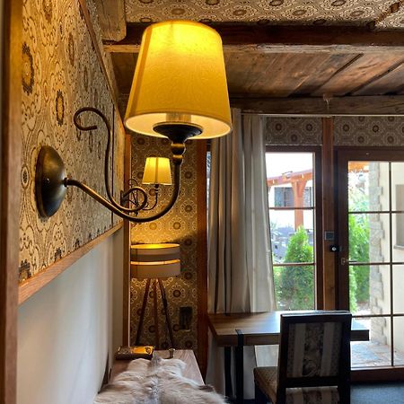 Hotel Veveri Veverska Bityska Extérieur photo